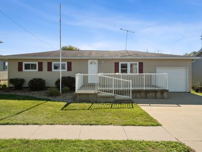 416 Mary St, Earlville, IA, 52041