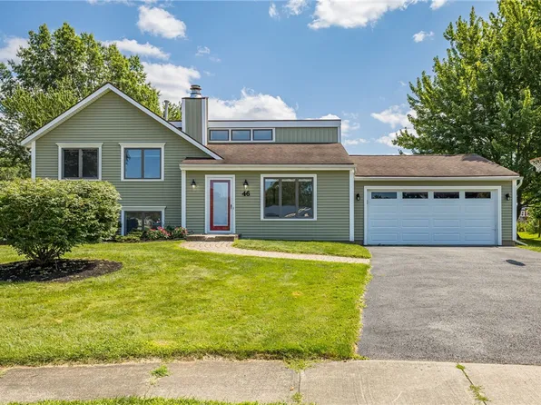 46 Weather Wood Ln, Rochester, NY 14612