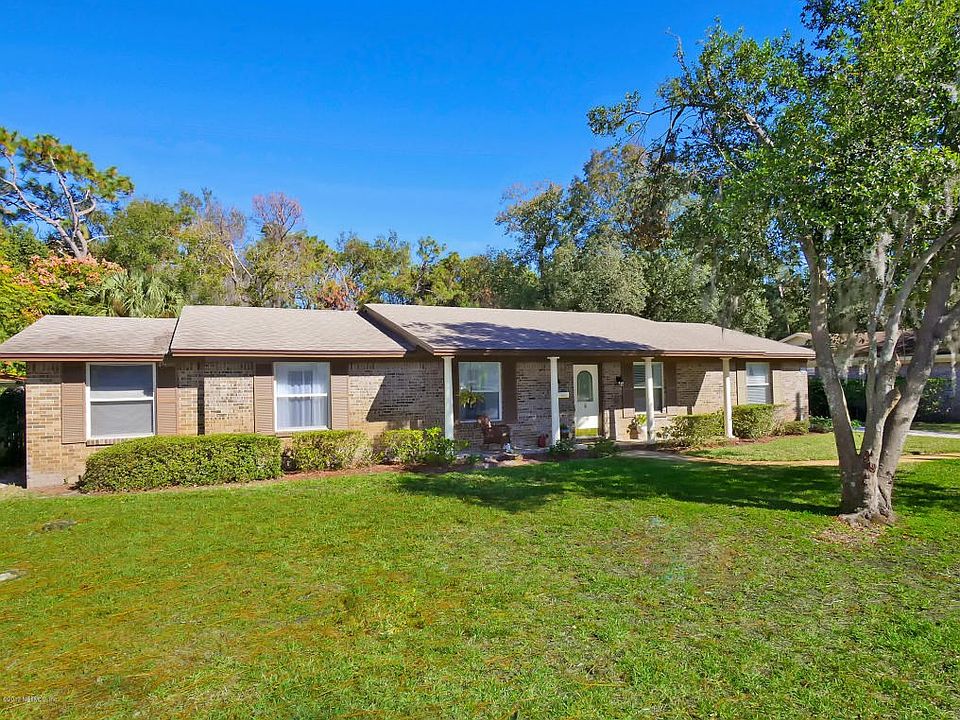 6621 Simca Dr-1