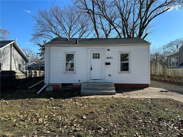 4021 1st St, Des Moines, IA 50313