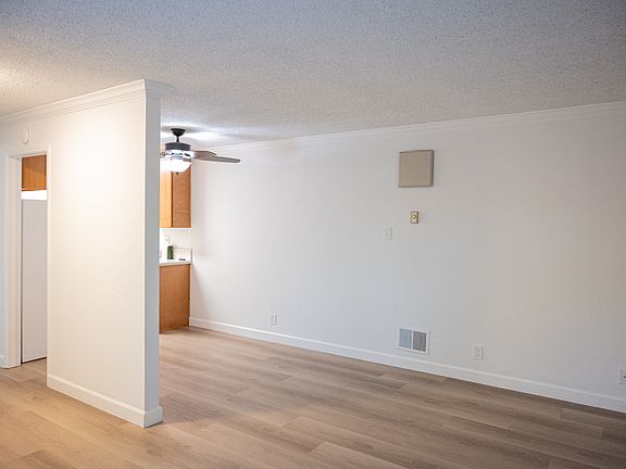 2nd image of 3275 Brookdale Dr APT 4