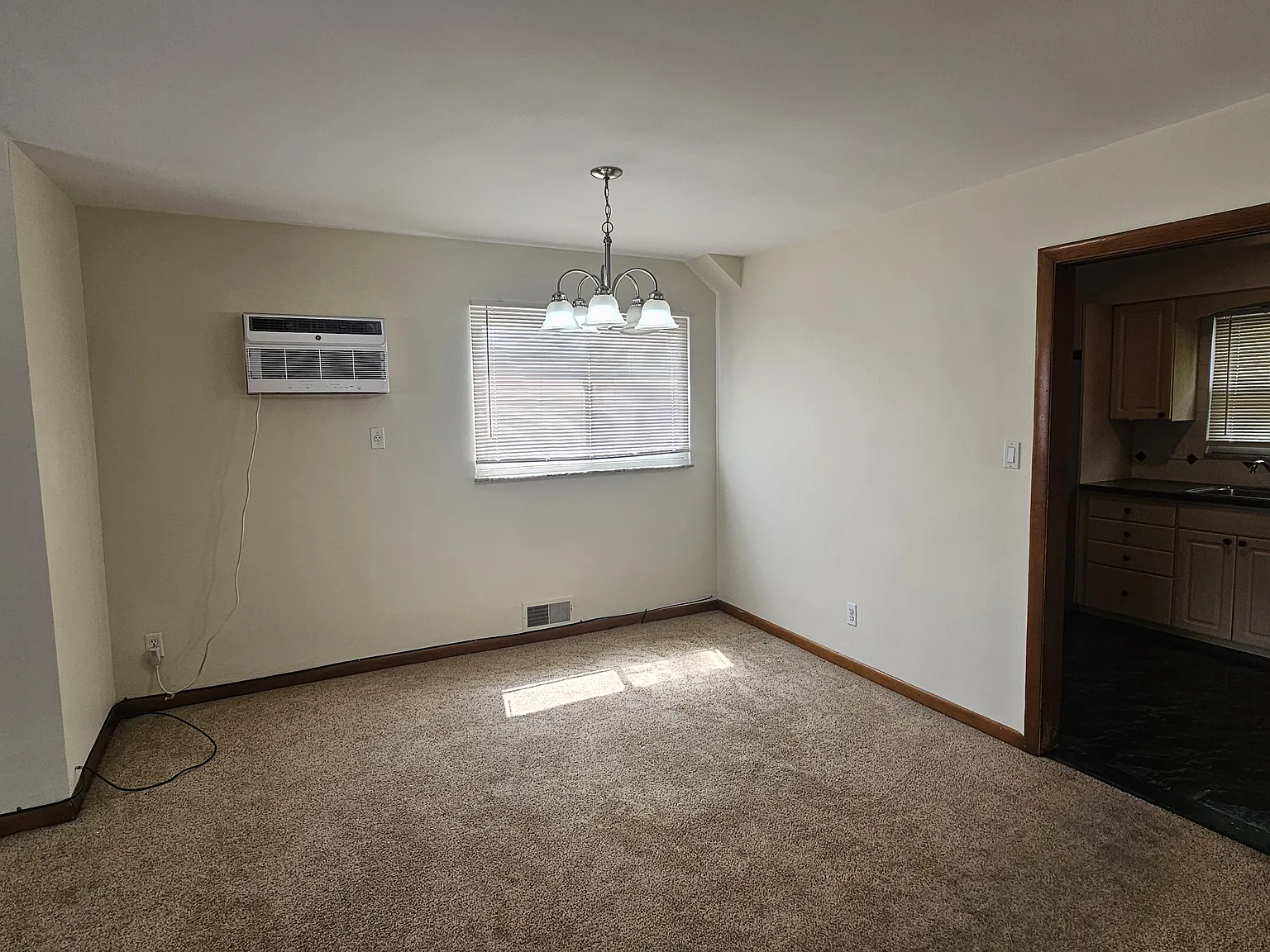 1 bed, $2,200 — Photo 3