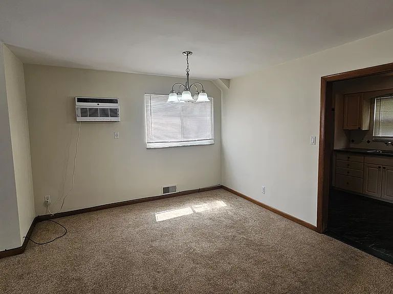 380 Coolidge Ave #2 — Photo 3