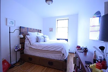 Rented by Rolling Stone Realty LLC