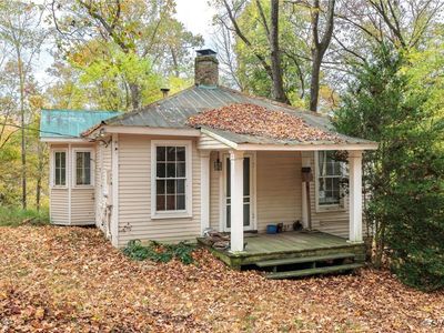 8703 River Rd, Henrico, VA, 23229