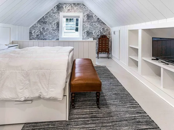 44 E 45th St #44A, Savannah, GA 31405