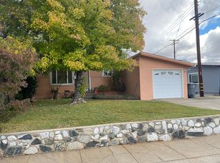 1021 School St, Folsom, CA 95630