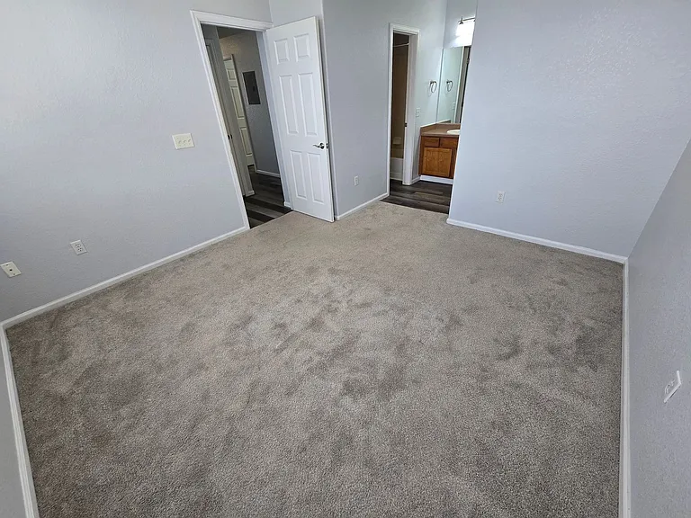 8865 Federal Blvd #202 — Photo 10