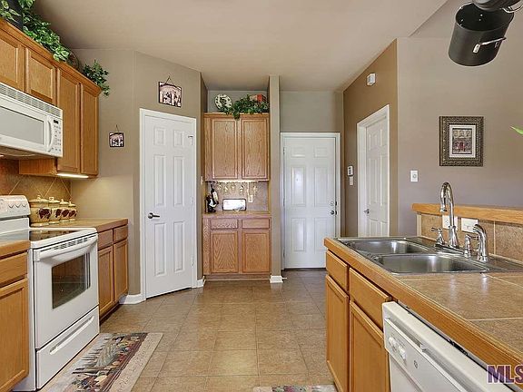 5th image of 12902 Bonnie Bleu Dr