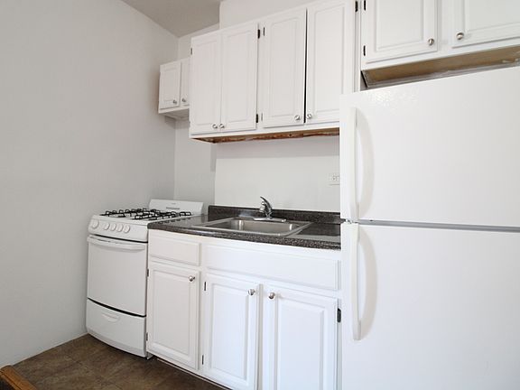 2nd image of 3230 Steuben Ave APT E1