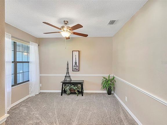 4th image of 9844 Fairway Cir