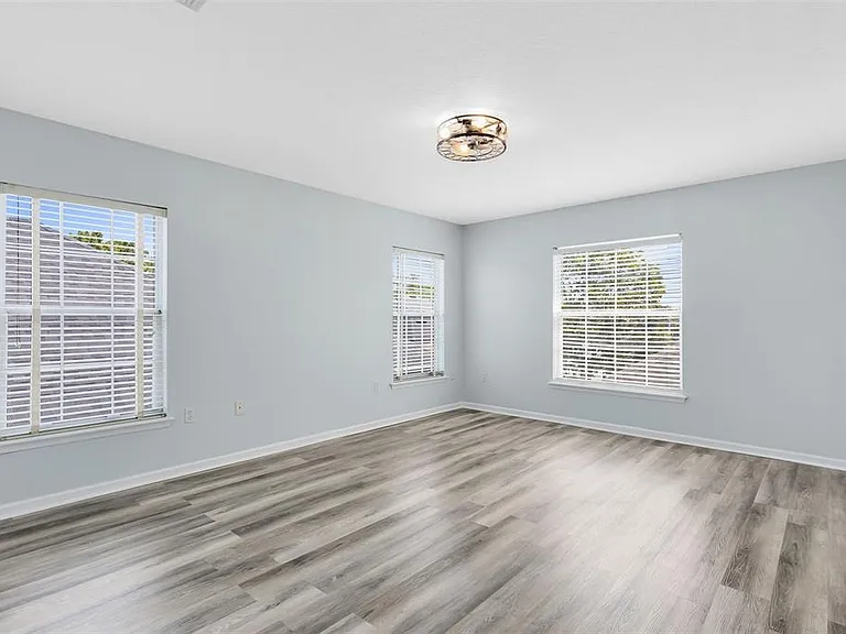 3813 Goldenglow Dr — Photo 23
