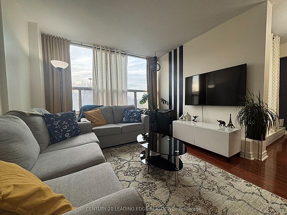 5th image of 15 Vicora Linkway Way #304