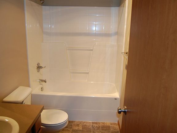 5th image of 20128 14th Avenue Ct E