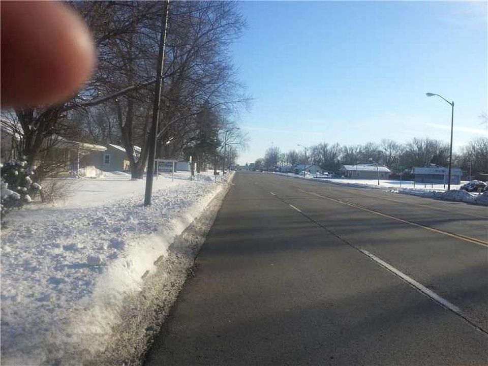 2nd image of 3035 S Keystone Ave