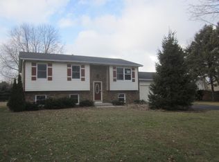 346 N 325 E, Valparaiso, IN 46383