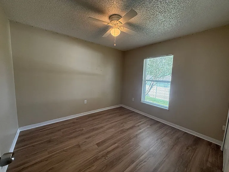 3216 Tealwood Ter — Photo 12