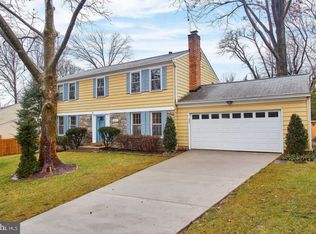 9414 Delancey Dr, Vienna, VA 22182