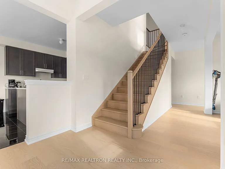 2 Heather Fullerton Ave — Photo 7