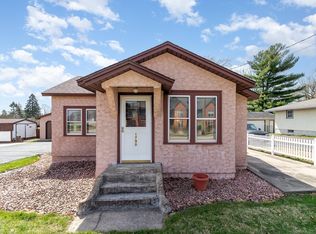 1790 County Road D W, New Brighton, MN 55112