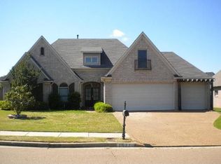 1677 Belledeer Dr W, Cordova, TN 38016