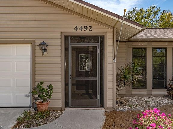 3rd image of 4492 Pine Hill Ct