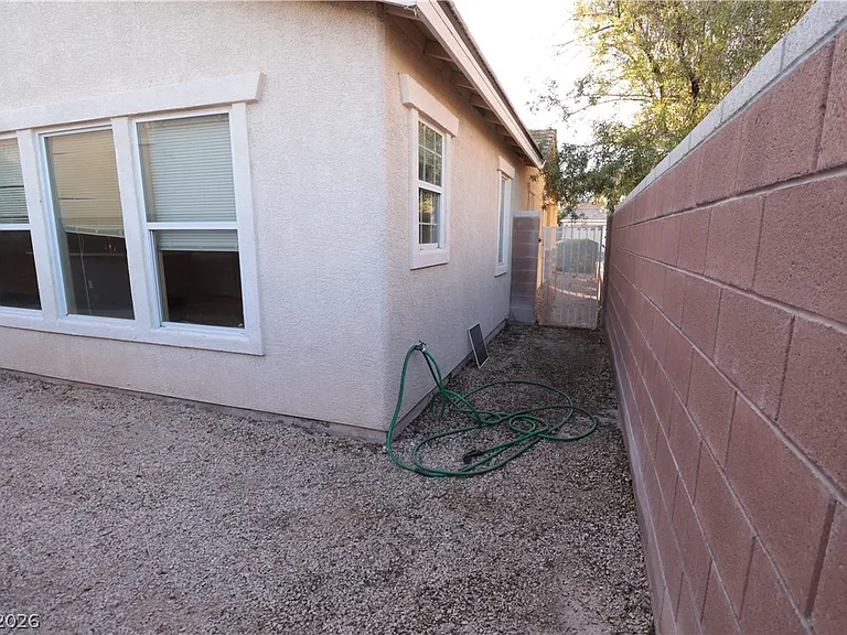 5940 Feral Garden St — Photo 27