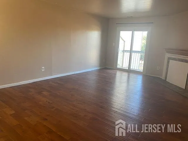 408 Woodbridge Commons Way — Photo 6