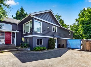 12141 230th St, Maple Ridge, BC V2X 6R4
