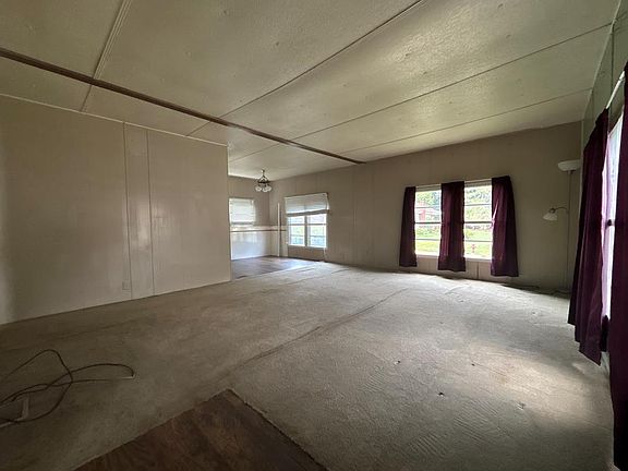 3rd image of 602 Glen Haven Ave.