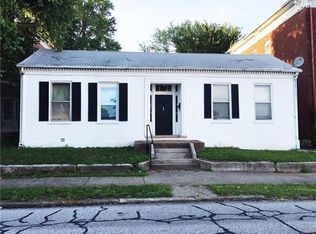421 E A St, Belleville, IL 62220