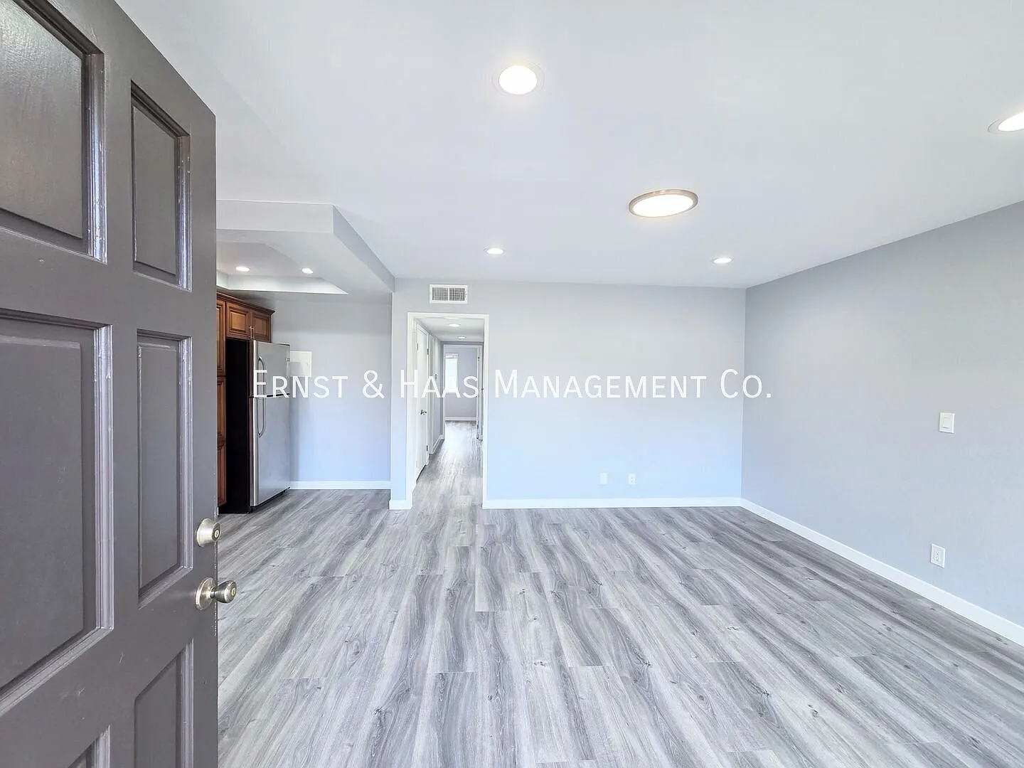 Beautifully Remodeled 3-Bedroom Condo in Cerritos Villas! — Photo 3