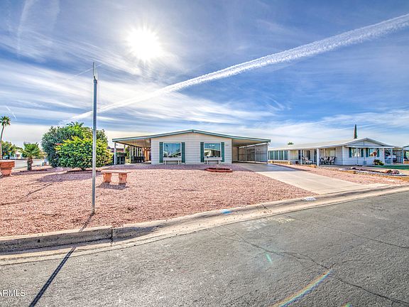 3rd image of 7407 E BAYWOOD Avenue
