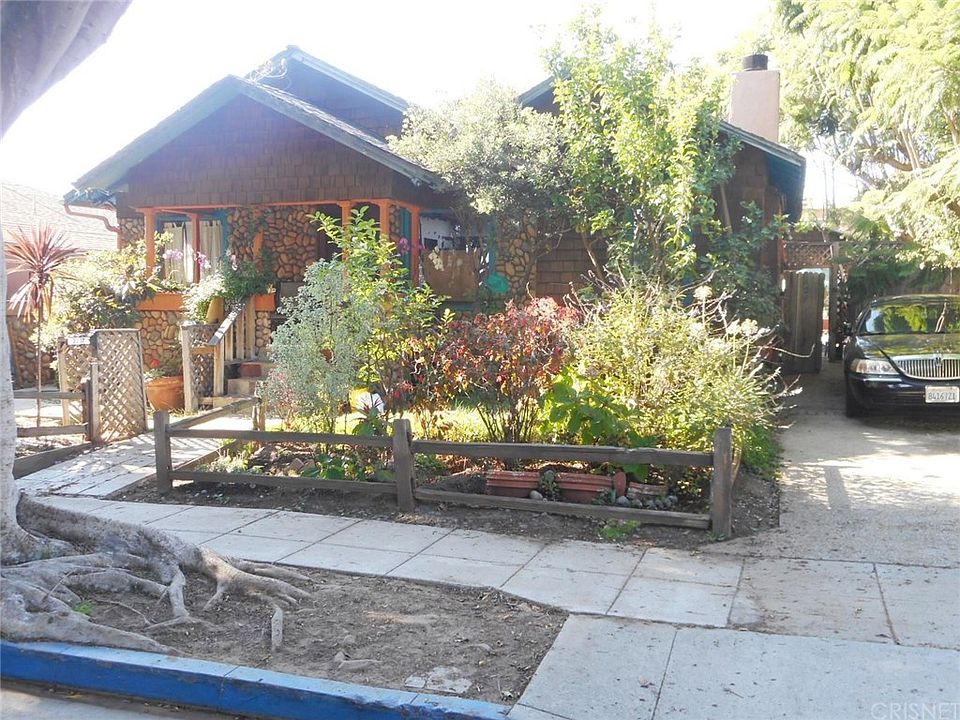 1st image of 2207 Virginia Ave