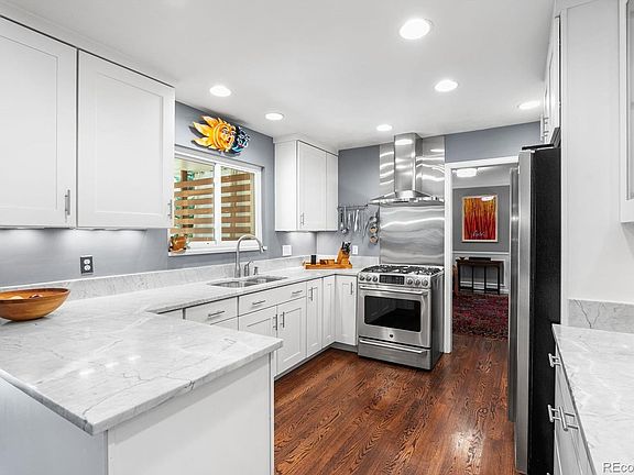 5th image of 6127 S Coventry Ln