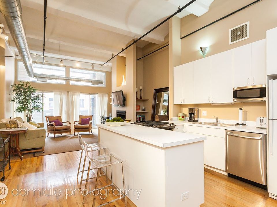 2019_9_17_1000_W_Washington_Unit_217_1