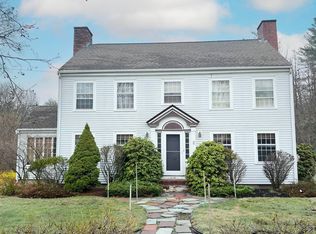 8 Whitehall Rd, Rochester, NH 03867