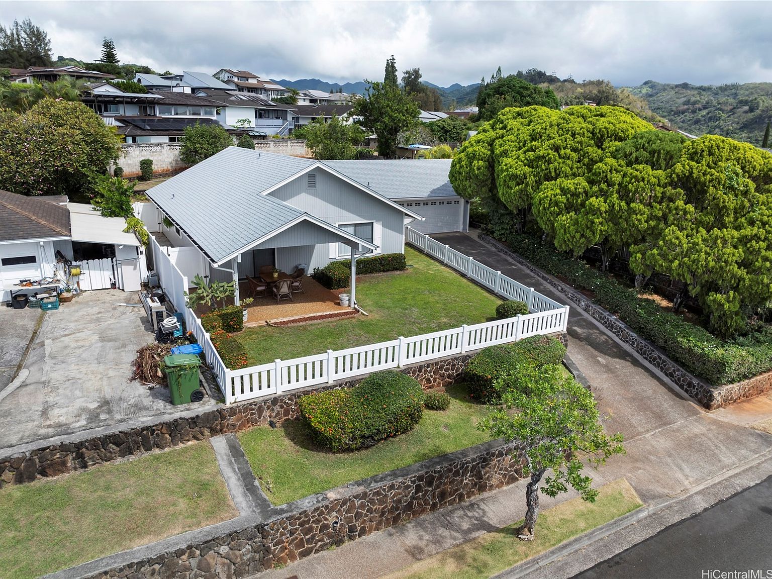98-1146 Malualua St, Aiea, HI 96701 | Zillow