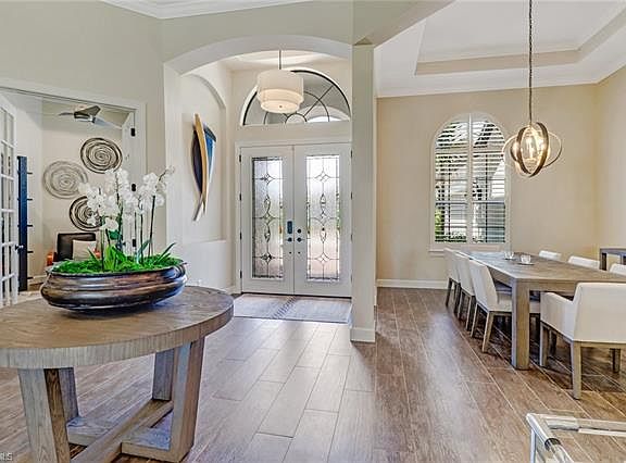 2nd image of 9075 Sorreno Ct