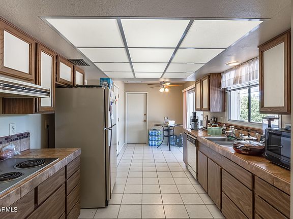 4th image of 12714 W Keystone Dr