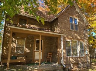 12 N Gosse Blvd, Princeton, IL
