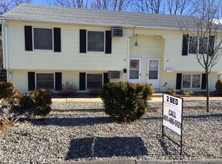 26 Vinton Ave, Cranston, RI 02920