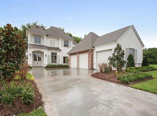 2112 Tiger Crossing Dr, Baton Rouge, LA 70810