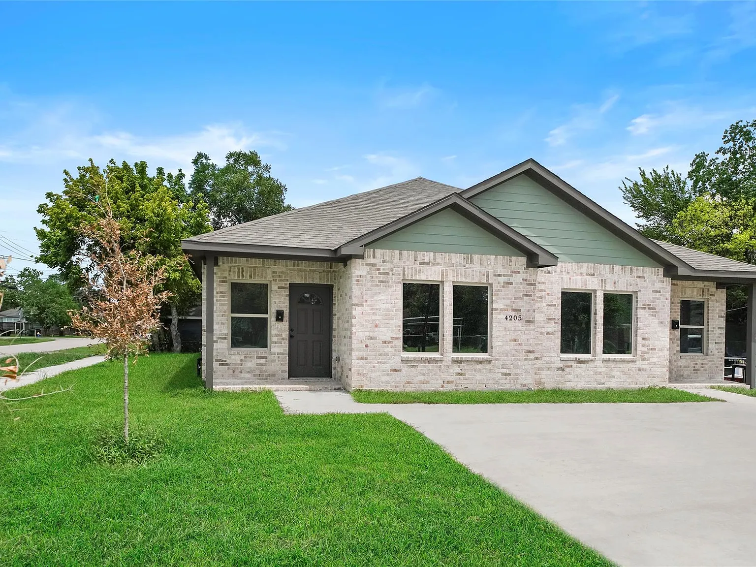 3 bed, 2.0 bath, 1167 sqft, $1,650 — Photo 3