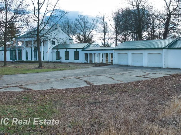 6900 Dixie Hwy, Bridgeport, MI 48722