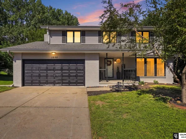 1948 Independence Ct, Lincoln, NE 68521