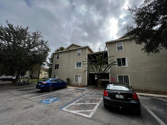 2nd image of 3800 SW 20th Ave APT 305