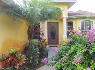 3990 20th Ave SE, Naples, FL 34117