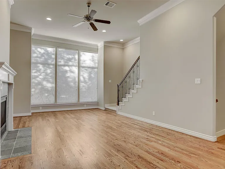 9133 Creekstone Lake Dr — Photo 7