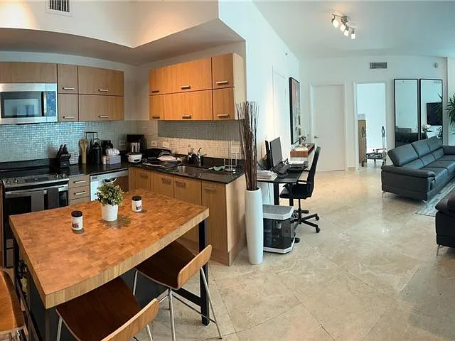 350 S Miami Ave #2302 — Photo 9